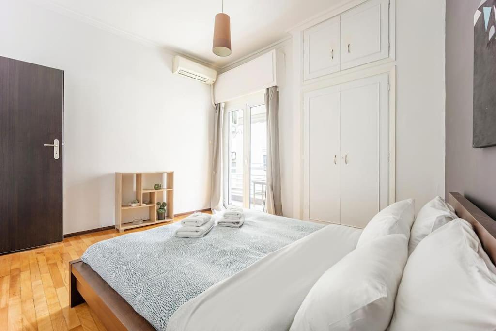 Apartment In The Middle Of Everything Atenas Exterior foto
